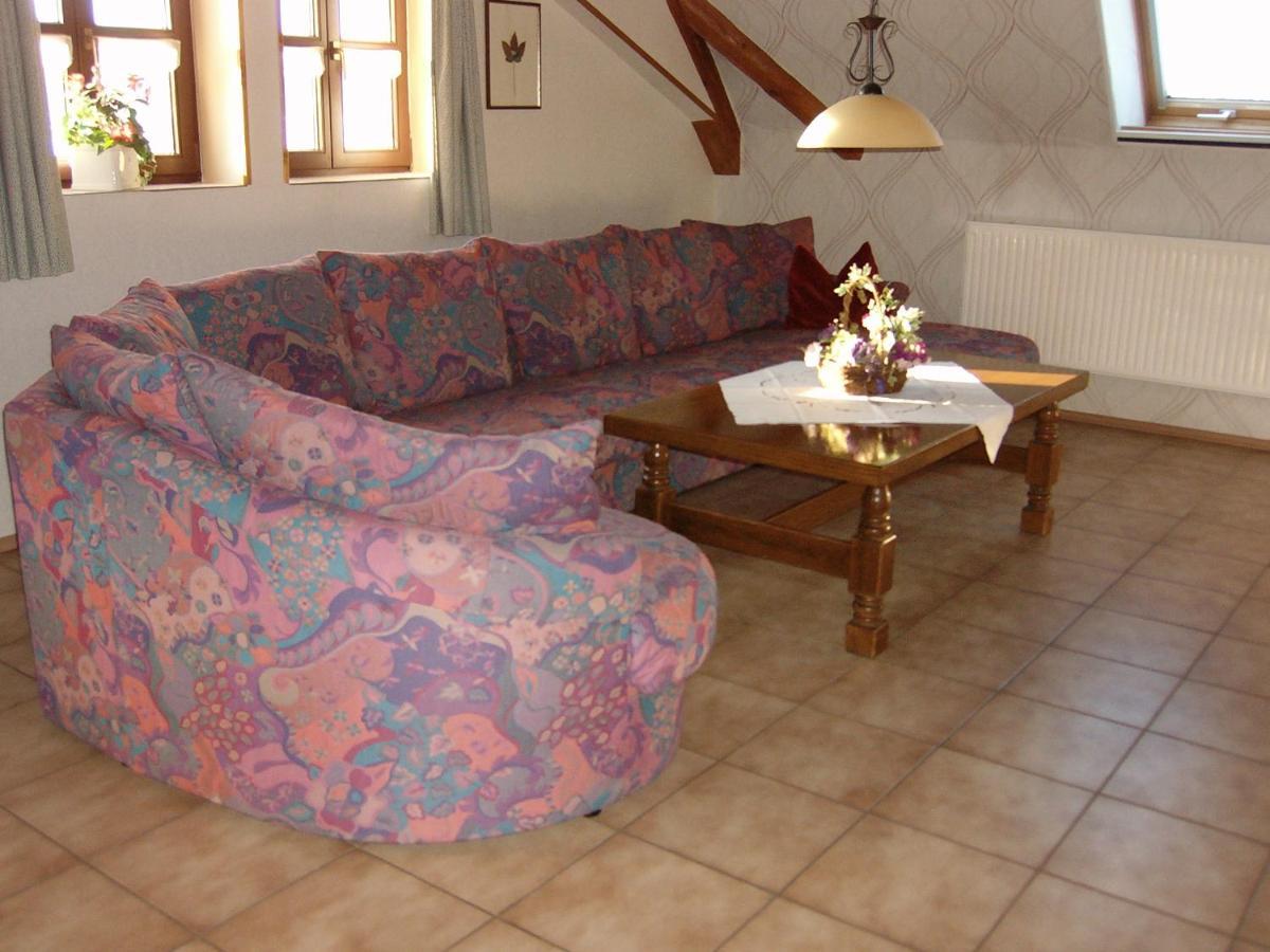 Ferienwohnung Neureuth Шиллингсфюрст Экстерьер фото