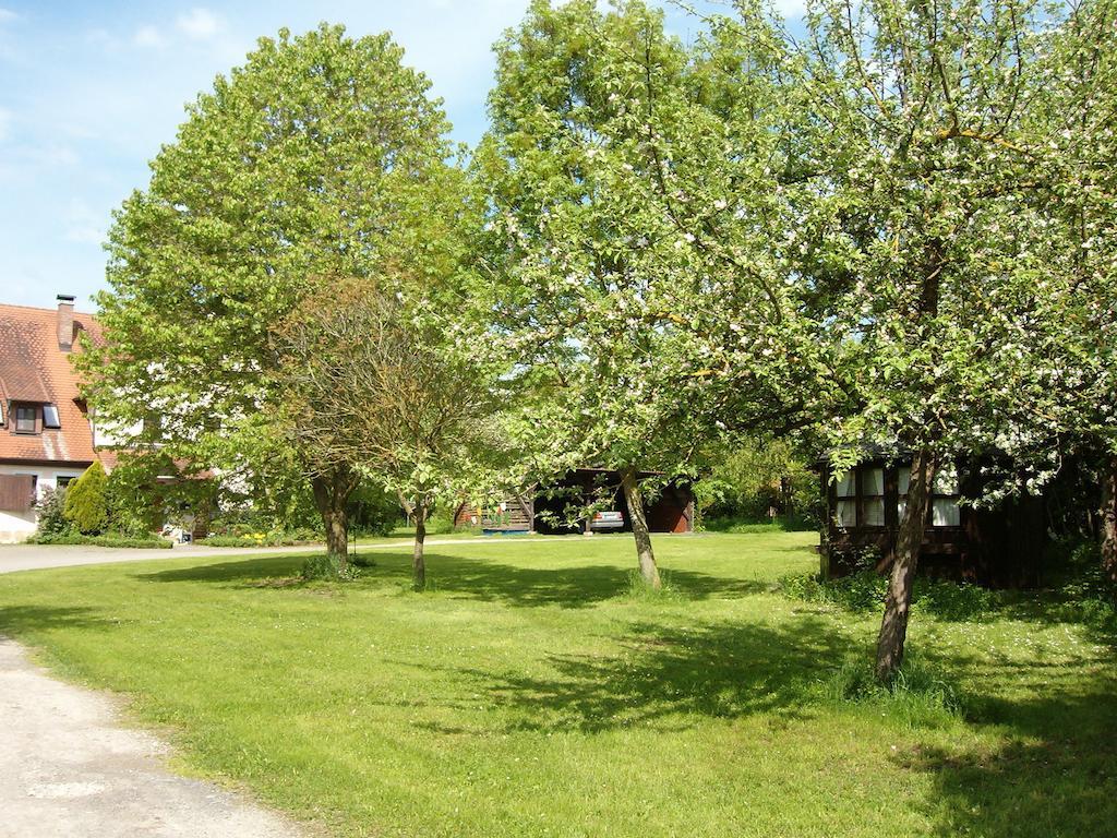 Ferienwohnung Neureuth Шиллингсфюрст Экстерьер фото